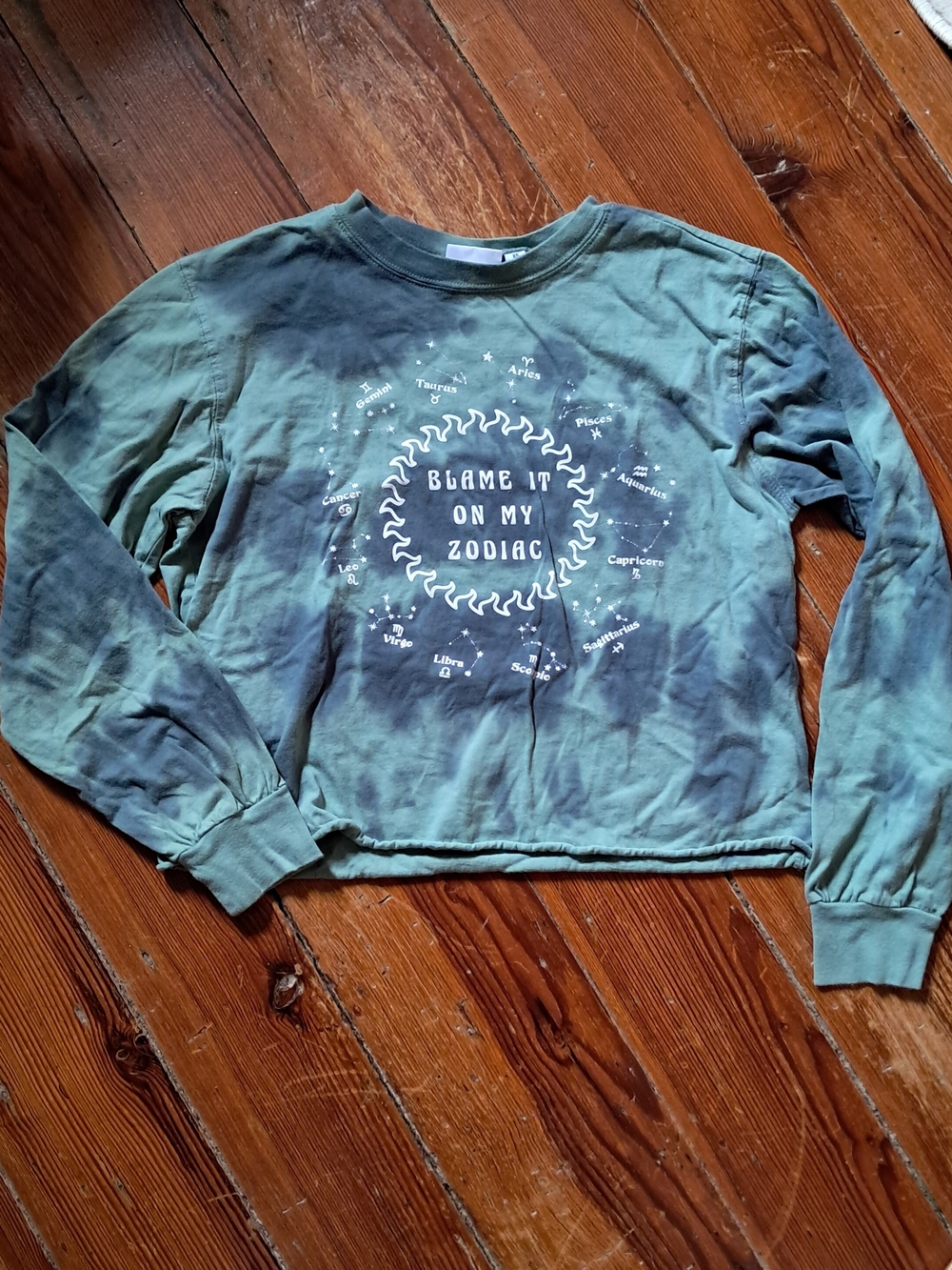 Mighty Fine Green "Blame It On My Zodiac" Graphic Tee
